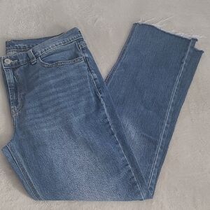 Old Navy Wow Boyfriend Jeans Womens Size 8 Mid Rise Straight Leg Raw Hem Casual